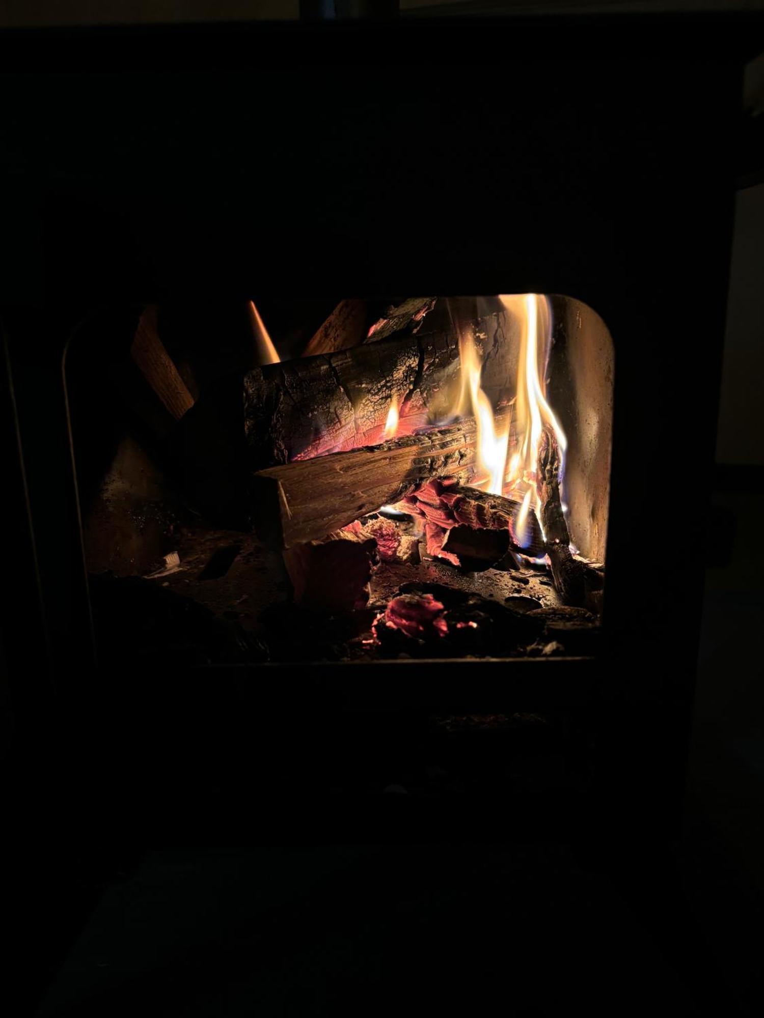 Holiday home Cozy Hot Tent With Log Burner & Hot Tub Left Tent *